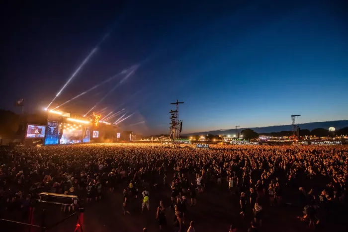 Campingzubehör und Ausrüstung für das Wacken Open Air Festival - Utopia Camping